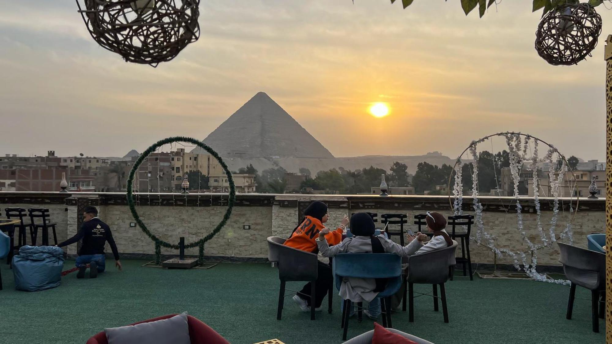Master Pyramids Hotel Al Kawm al Akhdar Экстерьер фото