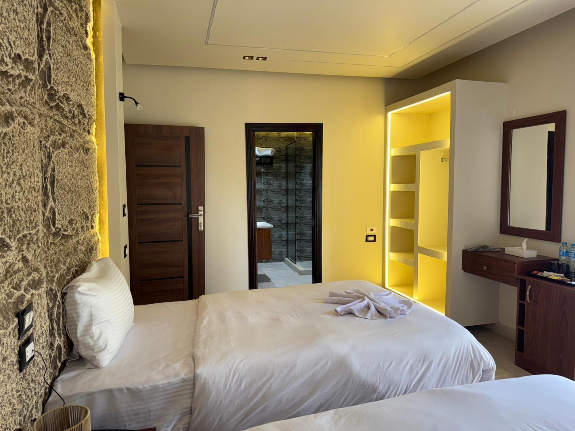 Master Pyramids Hotel Al Kawm al Akhdar Экстерьер фото